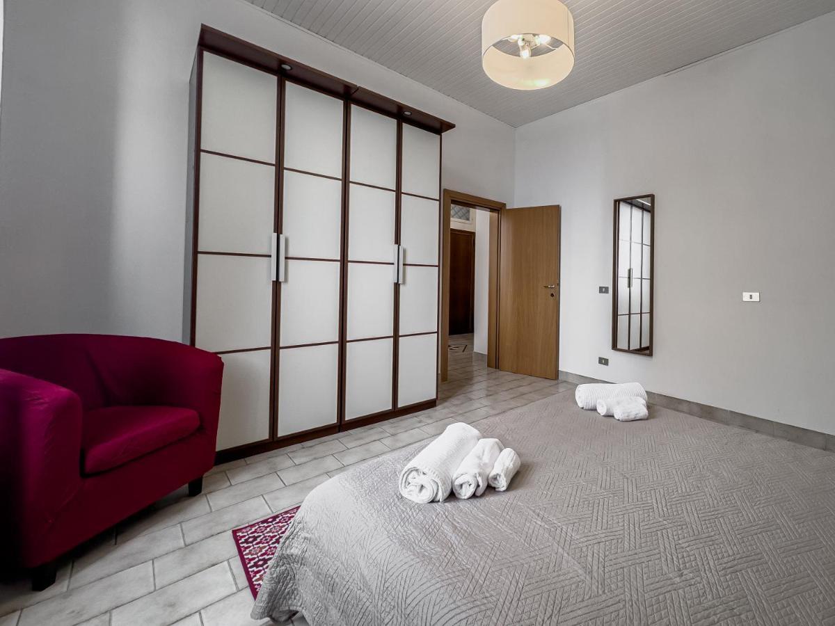 Realkasa Carracci Apartment Bologna Kültér fotó